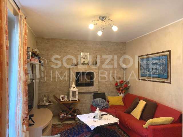 Trilocale in Via Briolini 2, Gazzaniga - Foto 1