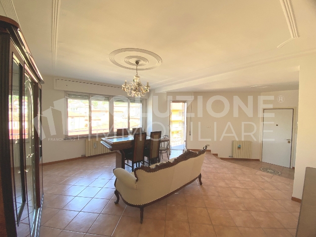 3-room flat in {3}, Viale M. O.Vittorio Gasparini - Photo 1