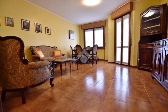 3-room flat in Via Pietro Mascagni 1, Settala - Photo 1