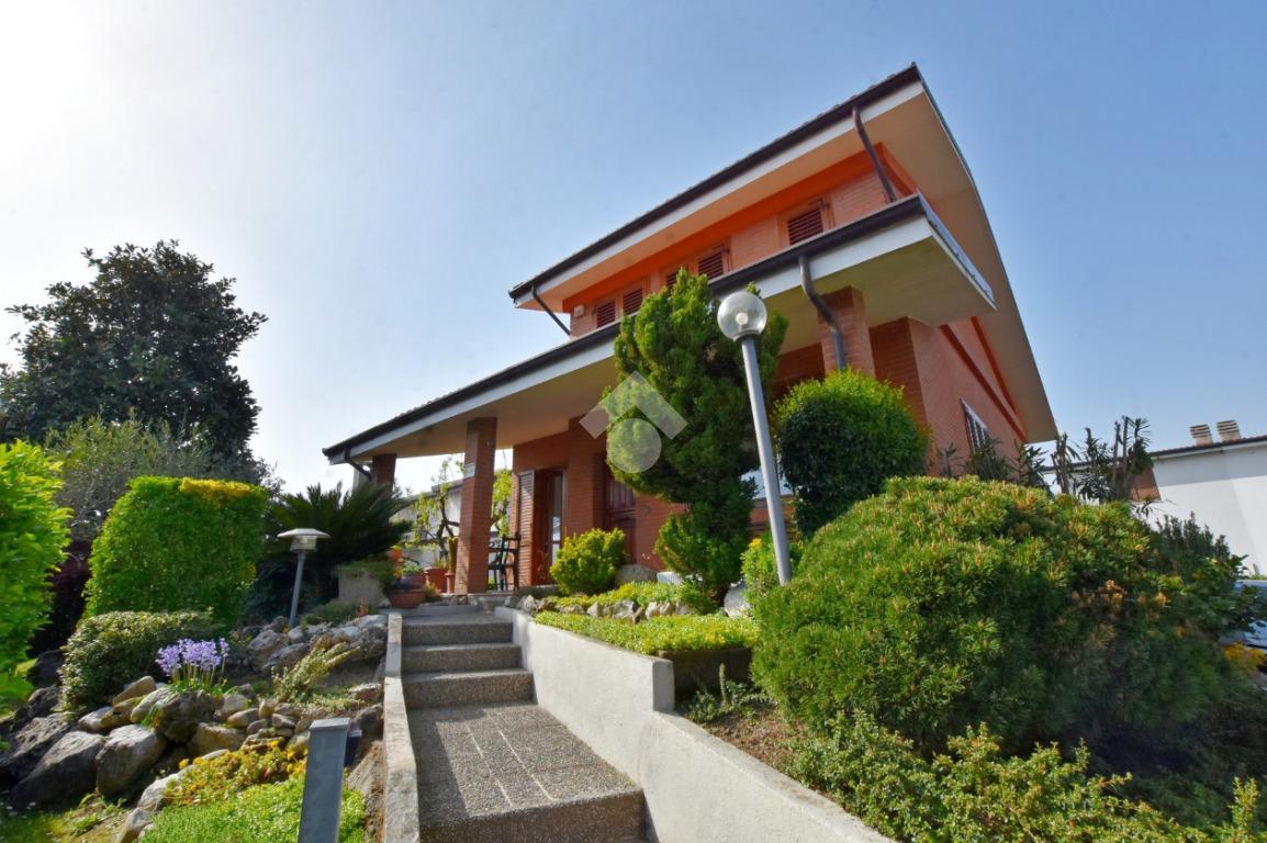 Villa in vendita a Settala