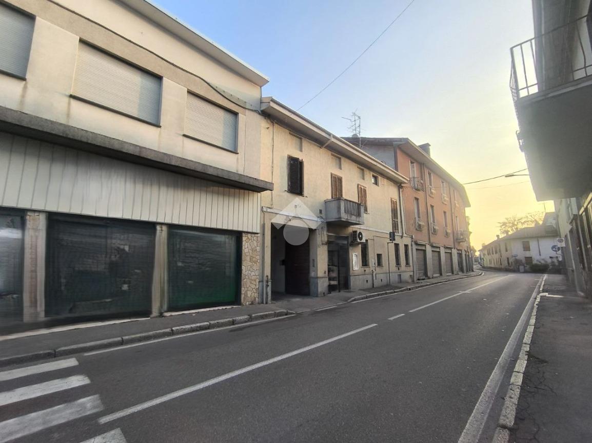 Negozio in Via Antonio Gramsci 6, Rescaldina, {3} - Foto 1
