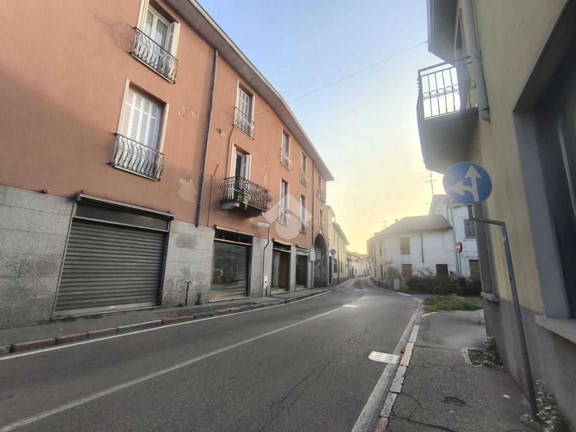 Negozio in Via Antonio Gramsci 6, Rescaldina, {3} - Foto 2