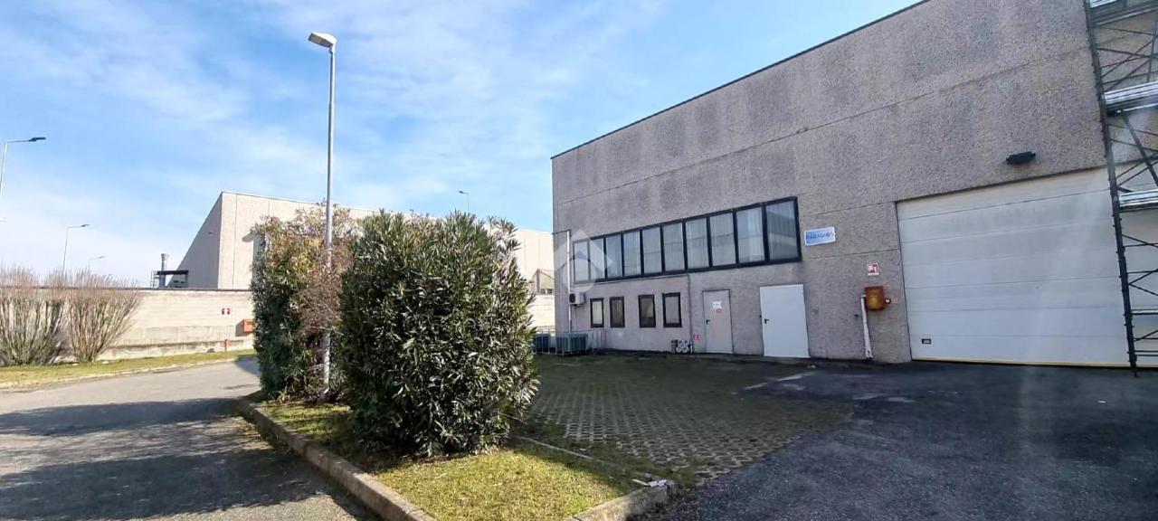 Capannone in Via Massari Marzoli 13, Busto Arsizio, {3} - Foto 2