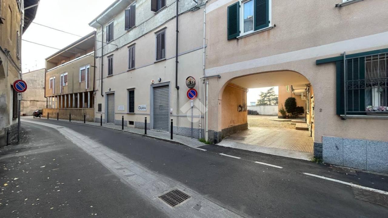 Negozio in Via G. Durini, Gorla Minore, {3} - Foto 2