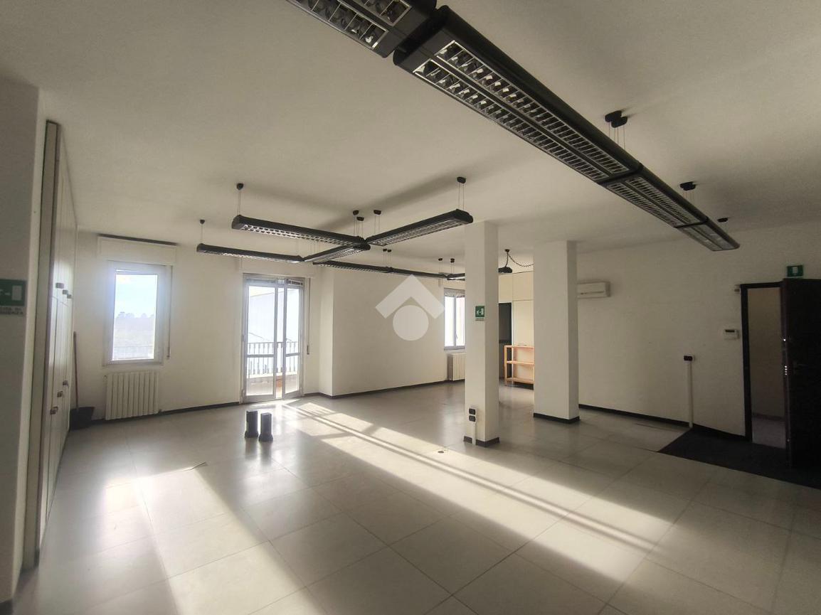 Ufficio in Via Sebastiano Caboto 12, Legnano, {3} - Foto 1