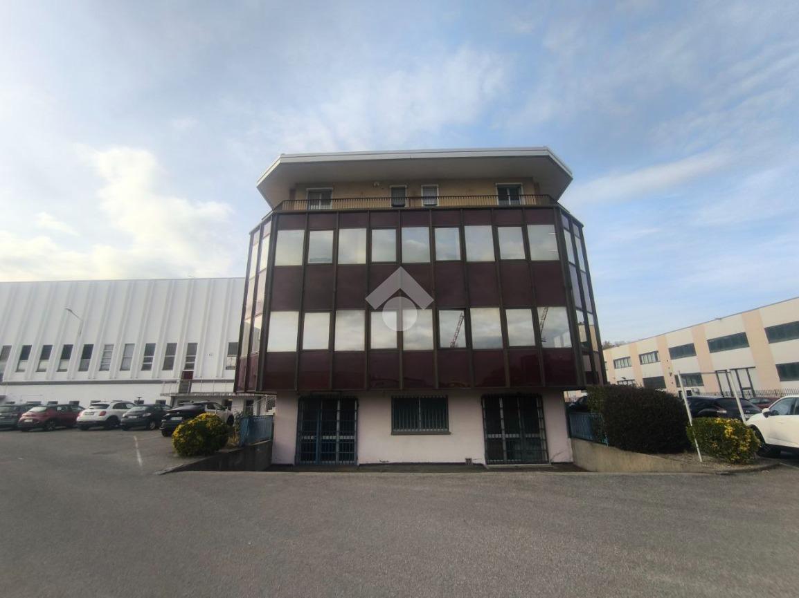 Ufficio in Via Sebastiano Caboto 12, Legnano, {3} - Foto 2