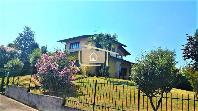 Mansion in {3}, Viale Catullo - Photo 1