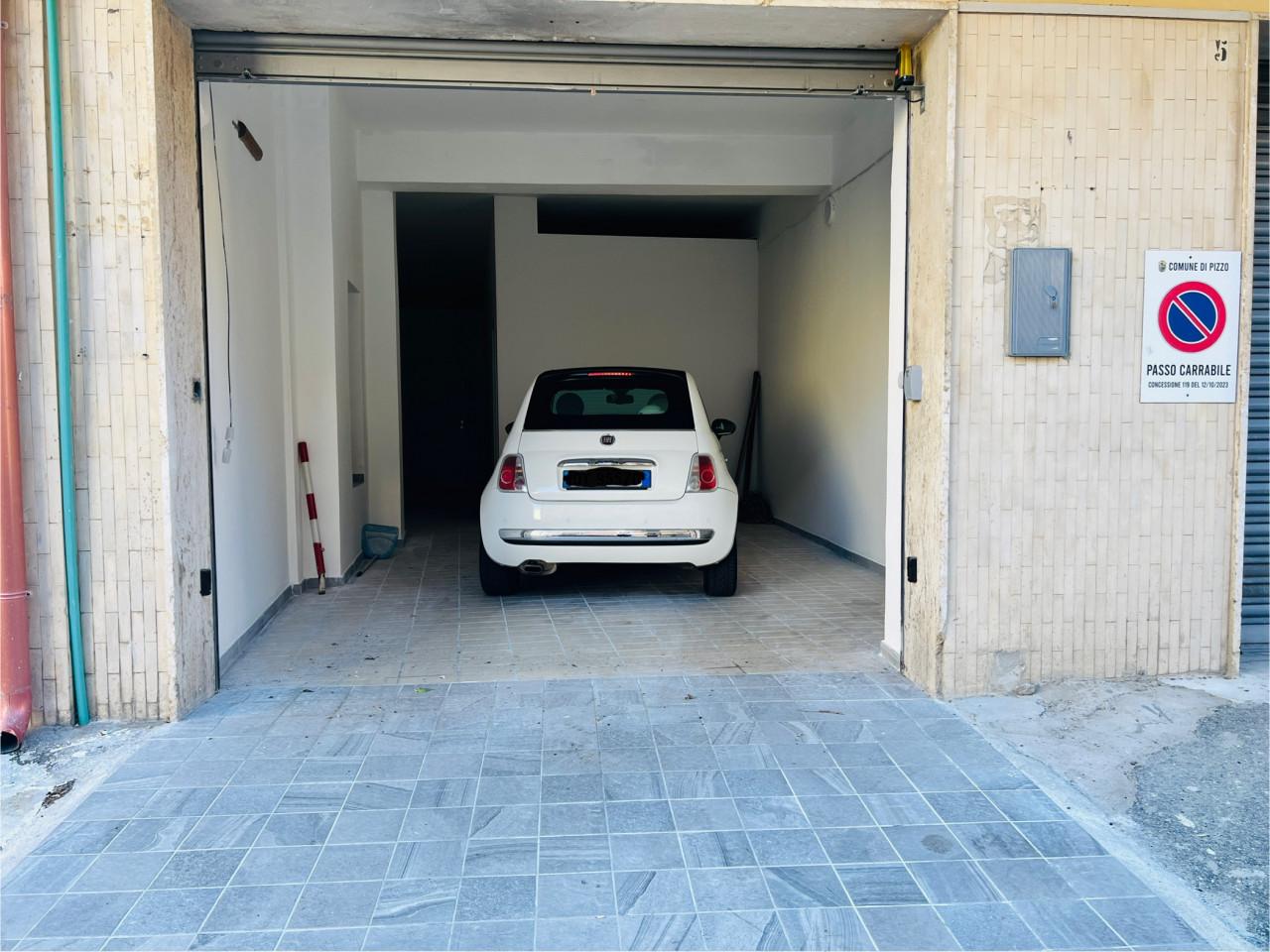 Magazzino in Via della Libertà, Pizzo, {3} - Foto 1