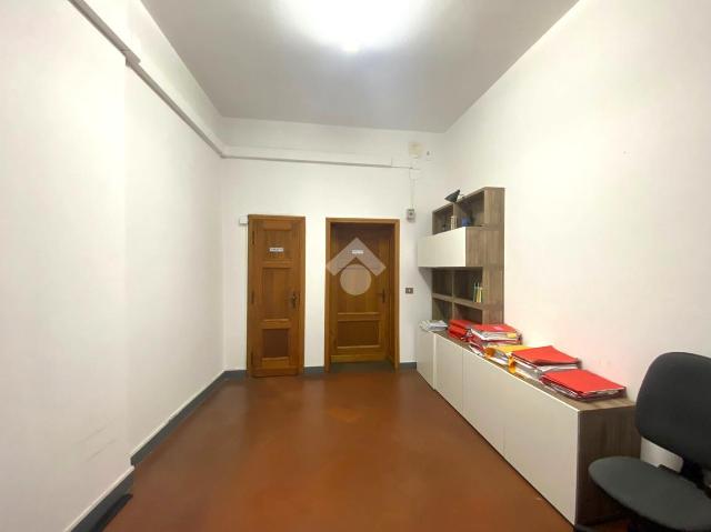 Ufficio in Ufficio Corso Silvano Fedi 24, Pistoia - Foto 1