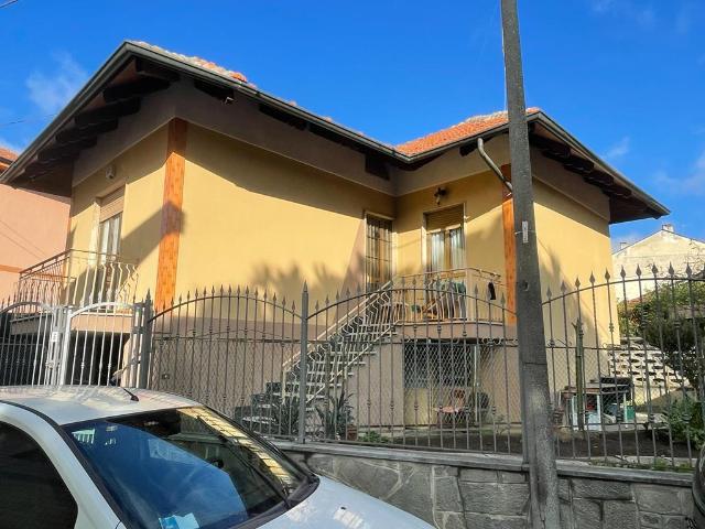 Villa in Via Mazzini, Grugliasco - Foto 1