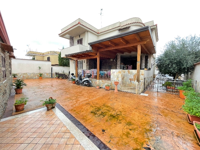 Villa in Via Masseria Vecchia, Giugliano in Campania - Foto 1