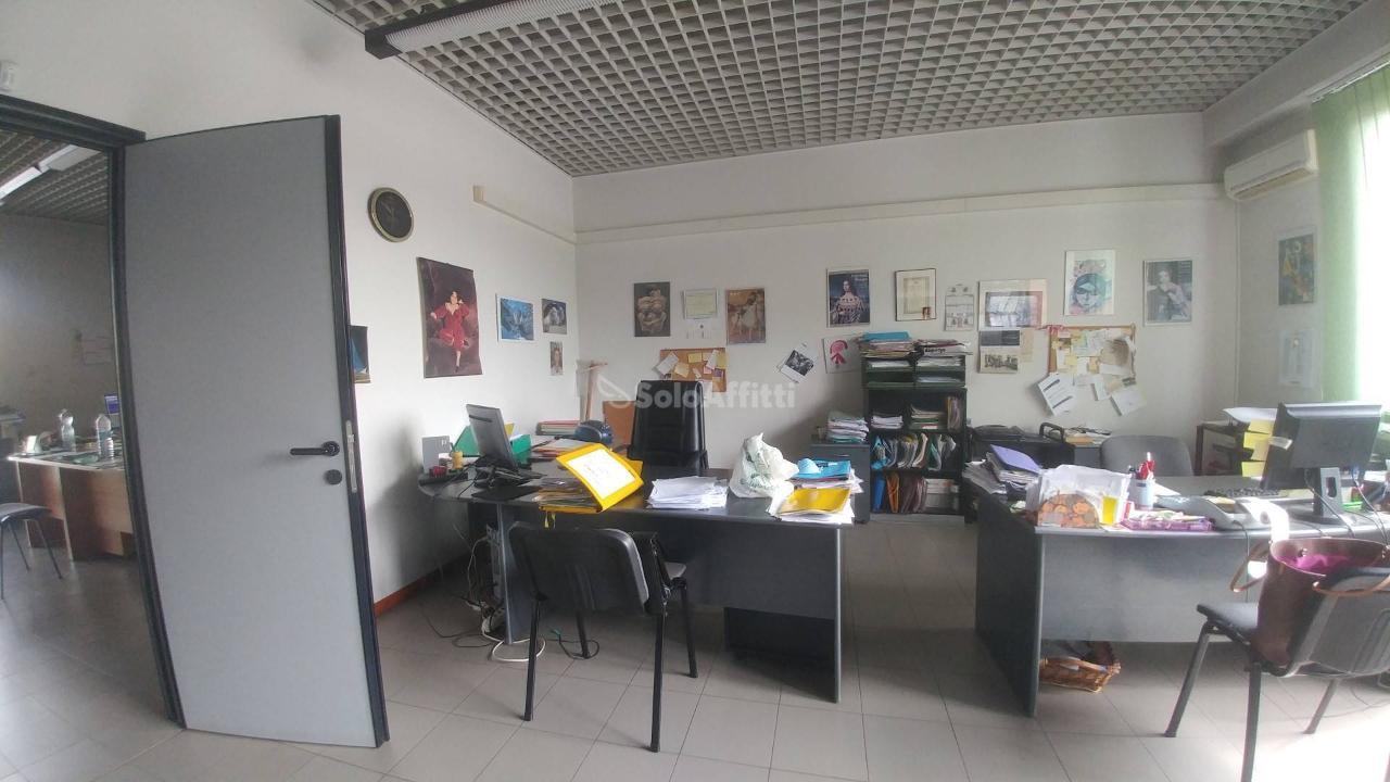 Ufficio in , Modena, {3} - Foto 2
