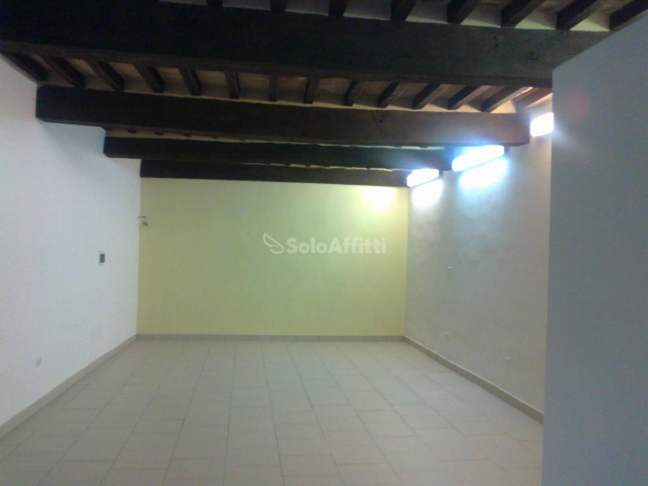 Negozio in , Modena, {3} - Foto 1