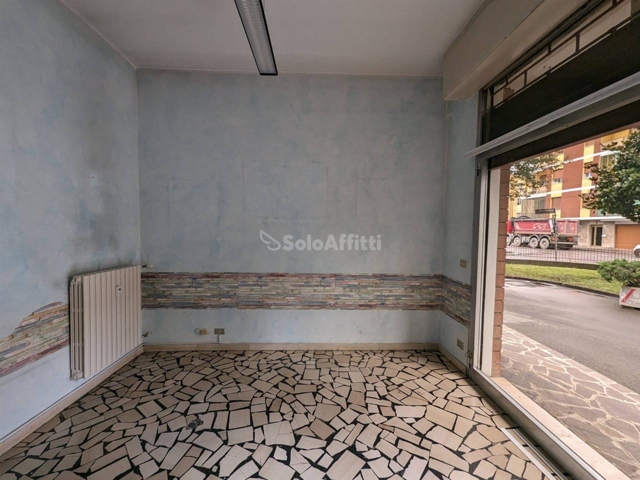 Negozio in , Modena, {3} - Foto 1