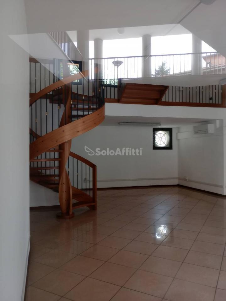 Ufficio in , Maranello, {3} - Foto 1