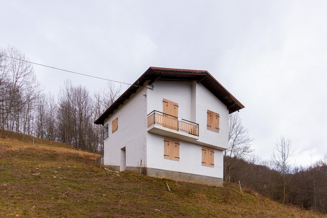 Casa indipendente in vendita a Montemale Di Cuneo