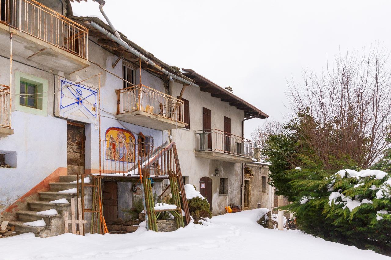 Porzione di casa in vendita a Roccabruna