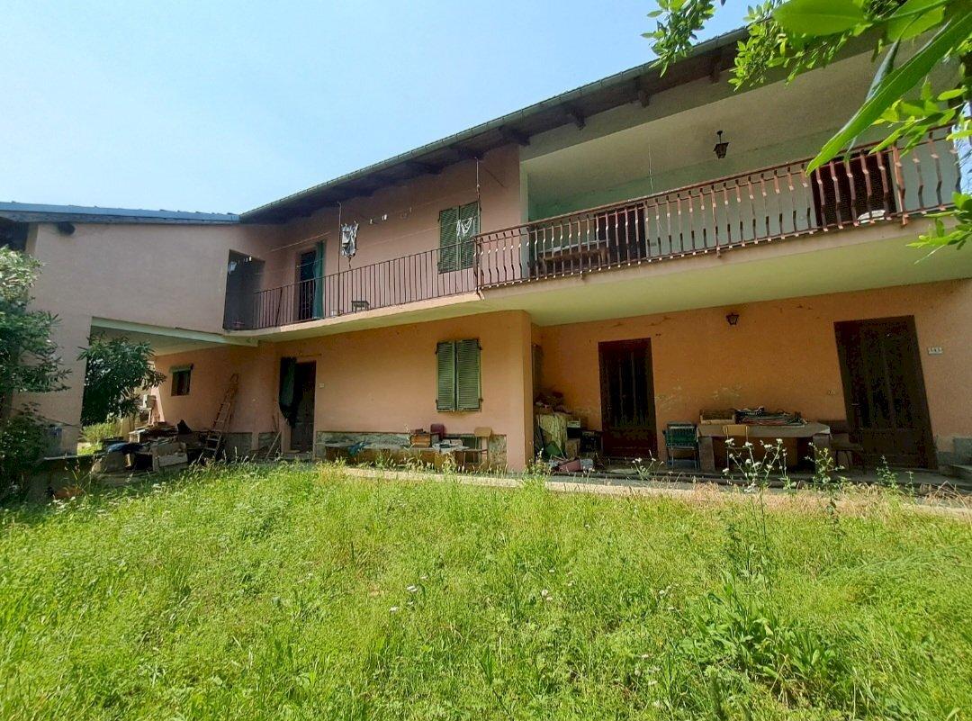 Casale in vendita a Villar San Costanzo