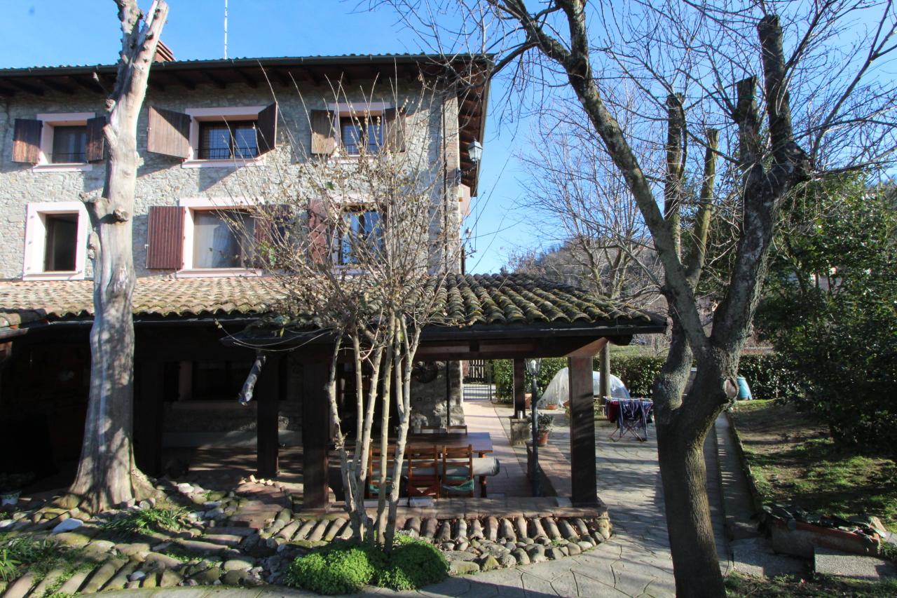 Villa a schiera in vendita a Valsamoggia