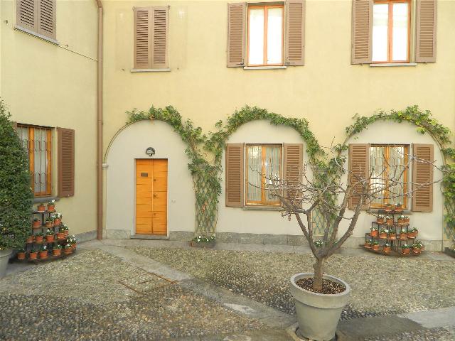 Office in Via San Martino, Monza - Photo 1