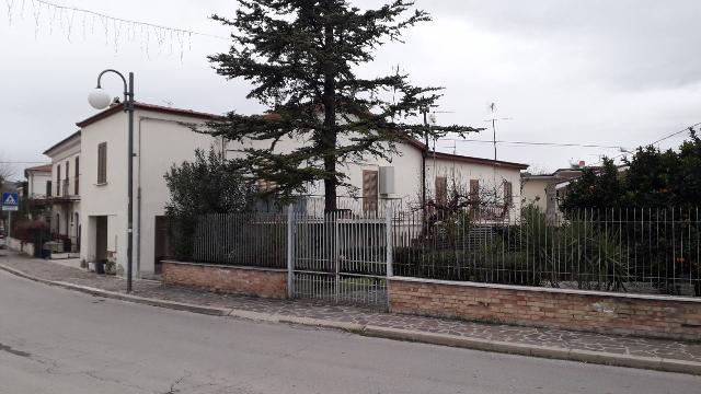 4-room flat in {3}, Corso 1°Maggio 1°Maggio - Photo 1