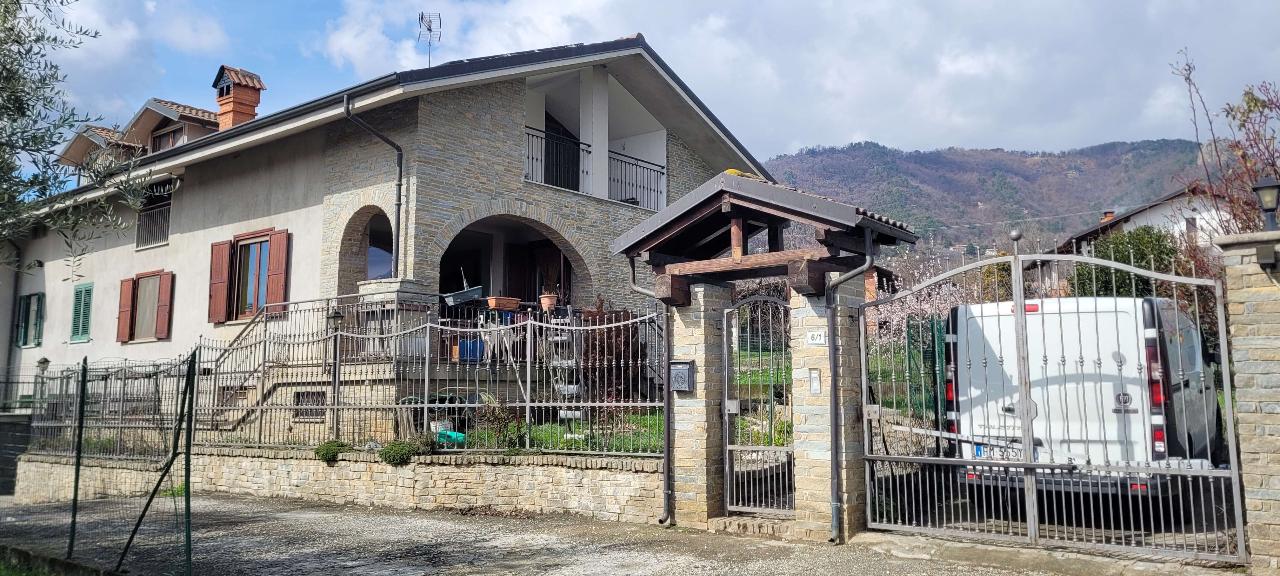 Villa unifamiliare in vendita a Roletto