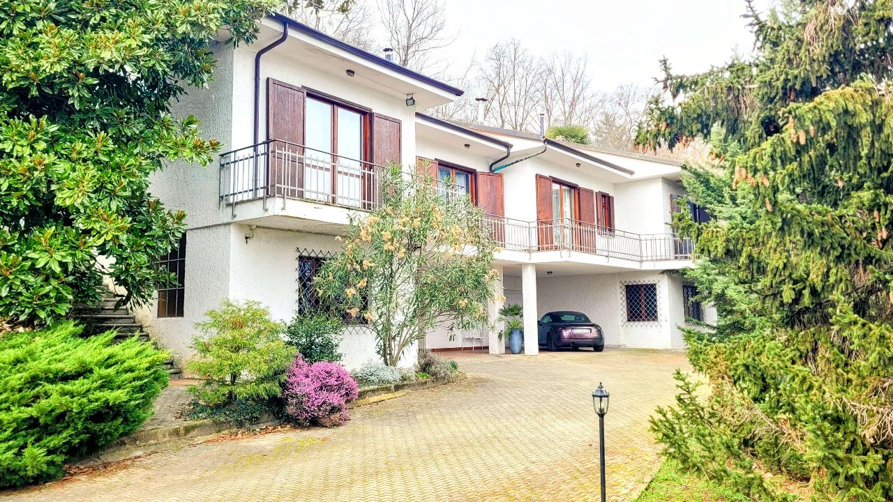 Villa bifamiliare in vendita a Cumiana