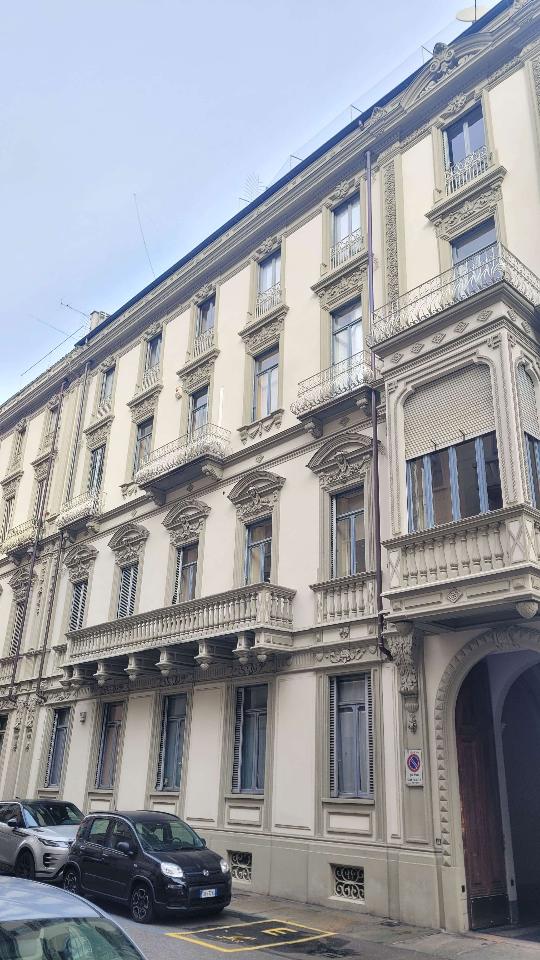 Ufficio in Via Legnano 26, Torino, {3} - Foto 1