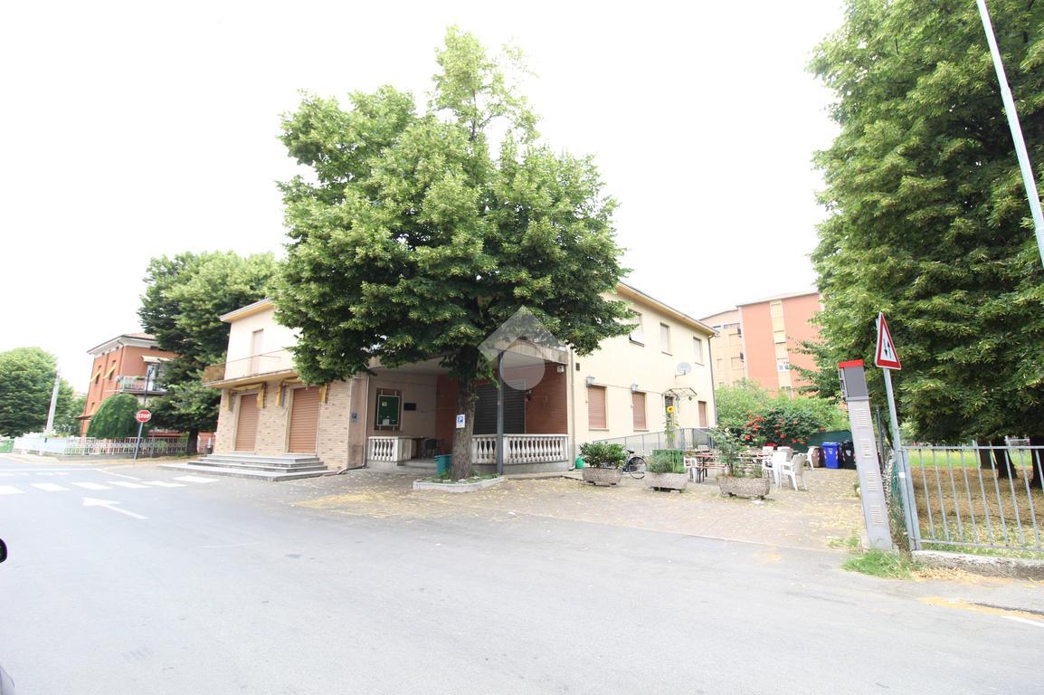 Casa indipendente in vendita a Montechiarugolo