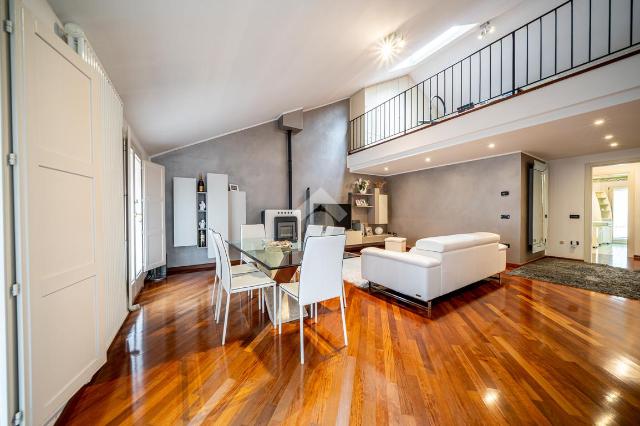 4-room flat in Via Cavour 50, Novellara - Photo 1