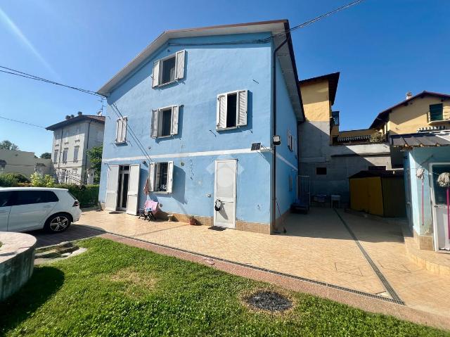 Detached house in Strada Provinciale Sud 175, Novellara - Photo 1