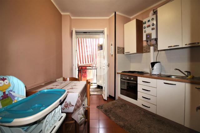 2-room flat in Via Toscana 22, San Mauro Torinese - Photo 1