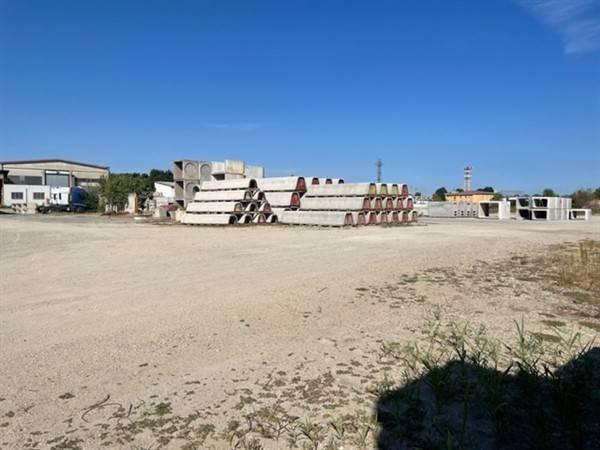 Capannone in , Vigevano, {3} - Foto 2