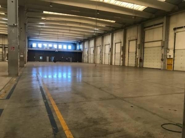 Magazzino in , Peschiera Borromeo, {3} - Foto 1