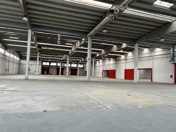 Magazzino in , San Donato Milanese, {3} - Foto 2
