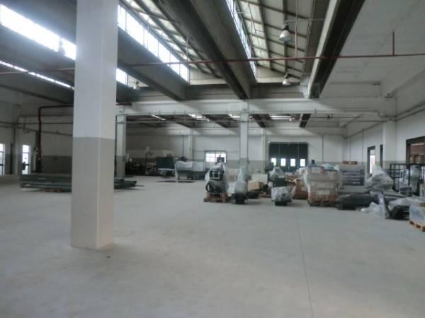 Capannone in , Buccinasco, {3} - Foto 1