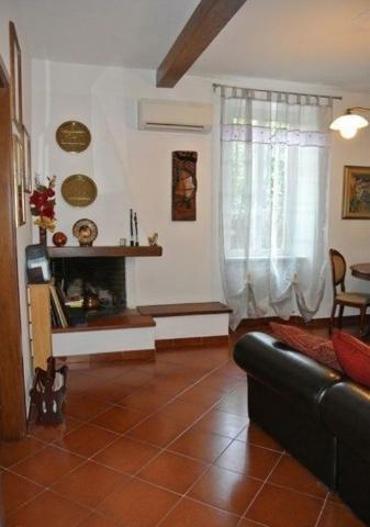 Casa indipendente, Luni - Foto 1