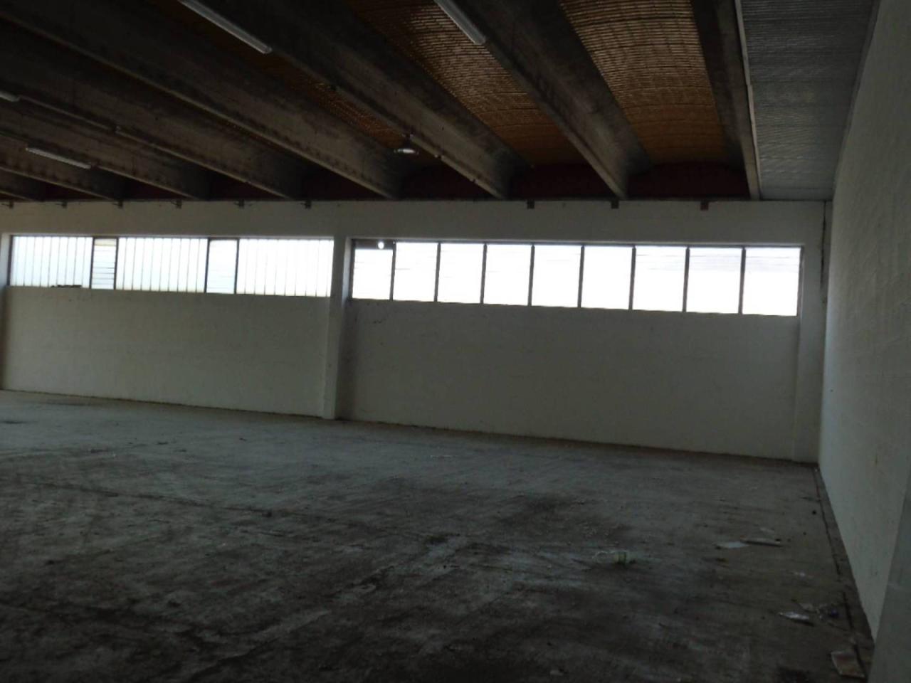 Magazzino in Via Giuseppe Garibaldi, Rezzato, {3} - Foto 2