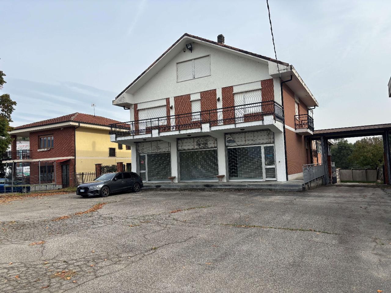 Negozio in Strada Torino 50, Cumiana, {3} - Foto 1