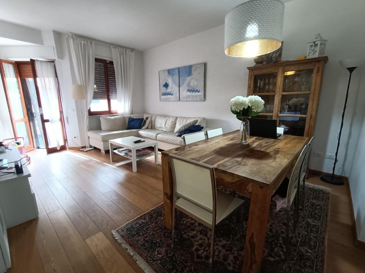 appartamento in vendita a Carrara in zona Marina di Carrara