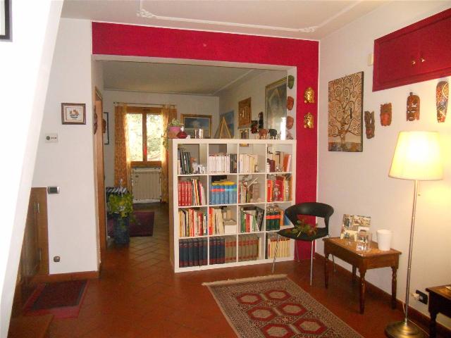 Terraced house in Via Nebbiano, Montespertoli - Photo 1