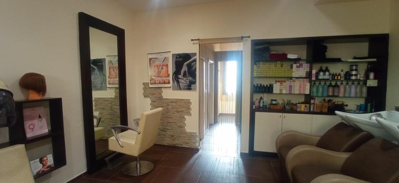 Locale commerciale in , Vinci, {3} - Foto 2
