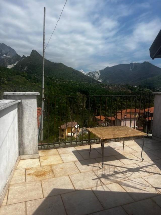 Porzione di casa in vendita a Carrara