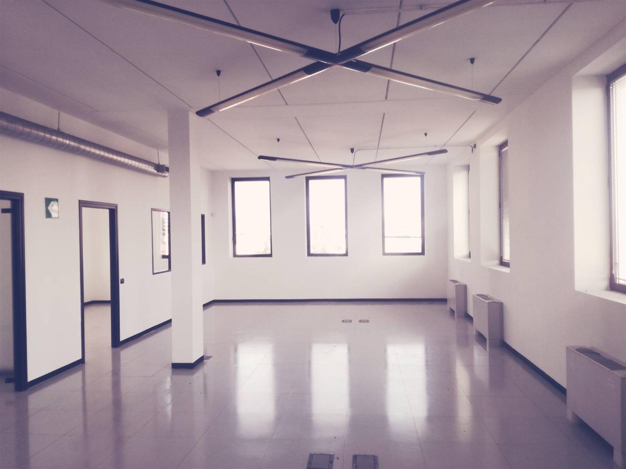 Ufficio in , Agrate Brianza, {3} - Foto 1