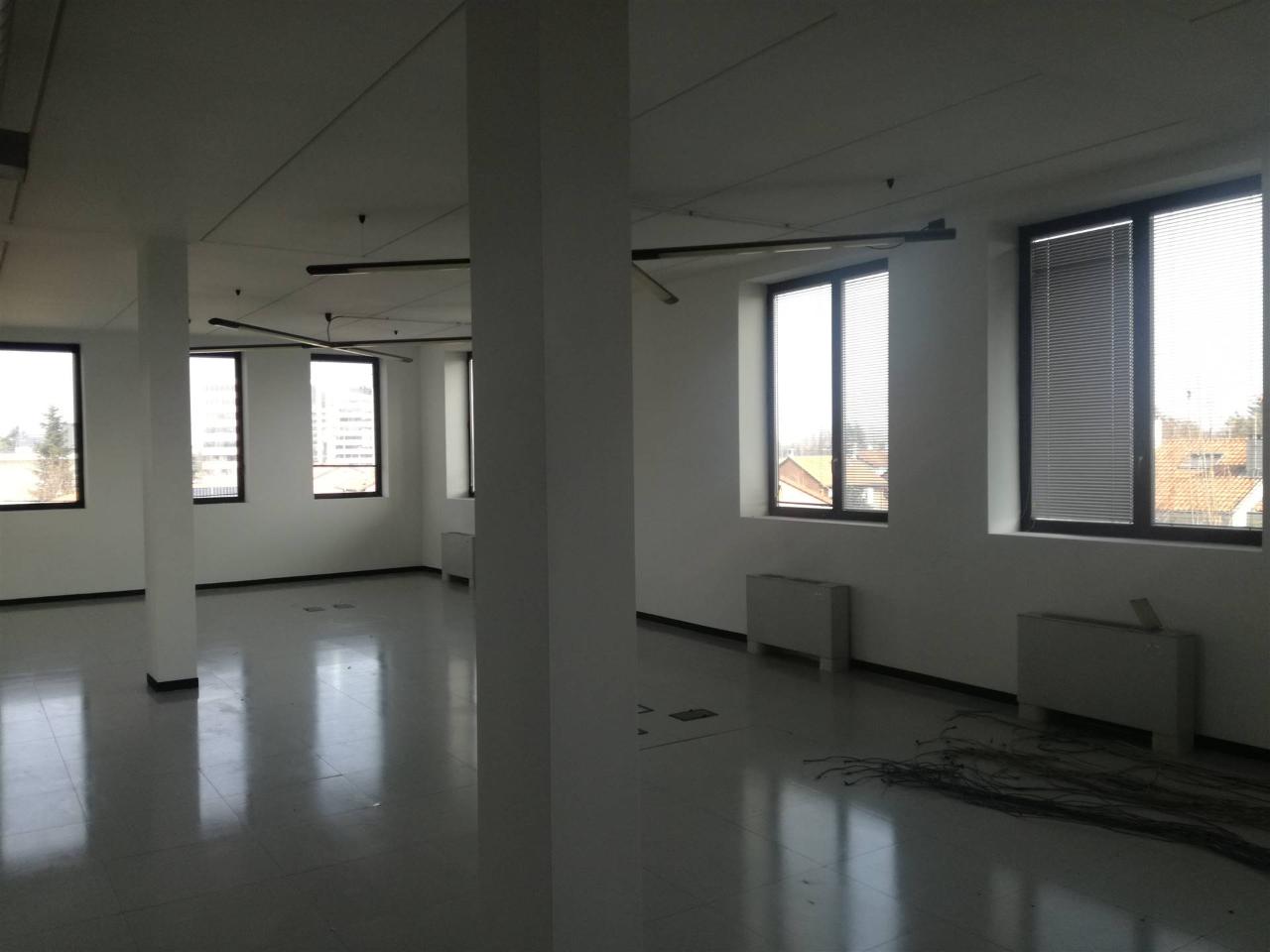 Ufficio in , Agrate Brianza, {3} - Foto 1