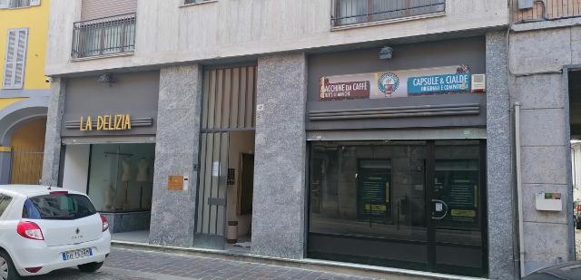 Geschäft in Garibaldi 47, Voghera - Foto 1