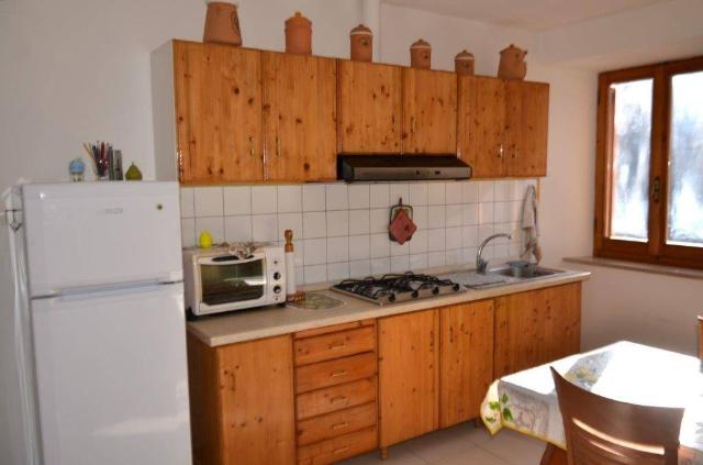 3-room flat in Via Dante Alighieri, Ovindoli - Photo 1