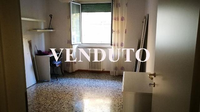 3-room flat in Viale Turati, Lecco - Photo 1