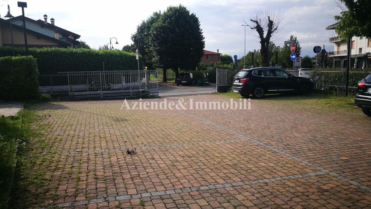Negozio in , Terno D'Isola, {3} - Foto 1