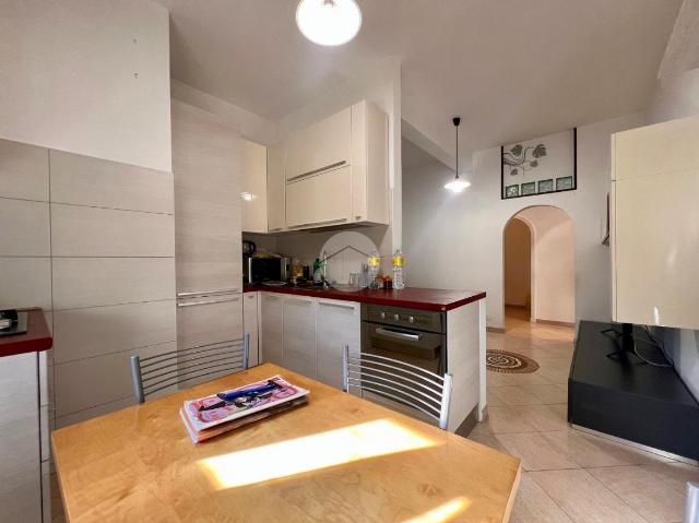 Dreizimmerwohnung in Viale Lombardia 38, Buccinasco - Foto 1